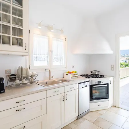 Irene's House In Apartment